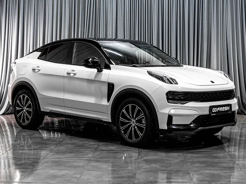 Lynk & Co 05