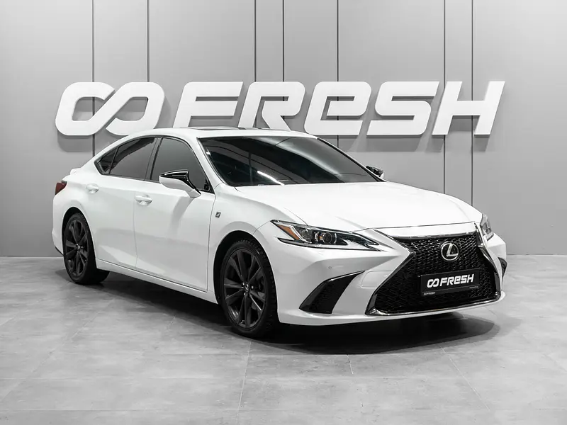 Lexus ES