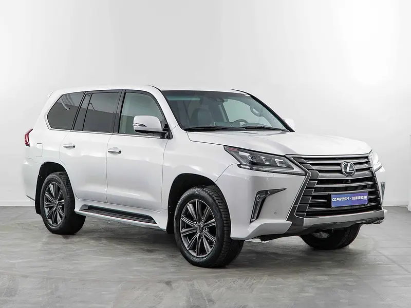 Lexus LX