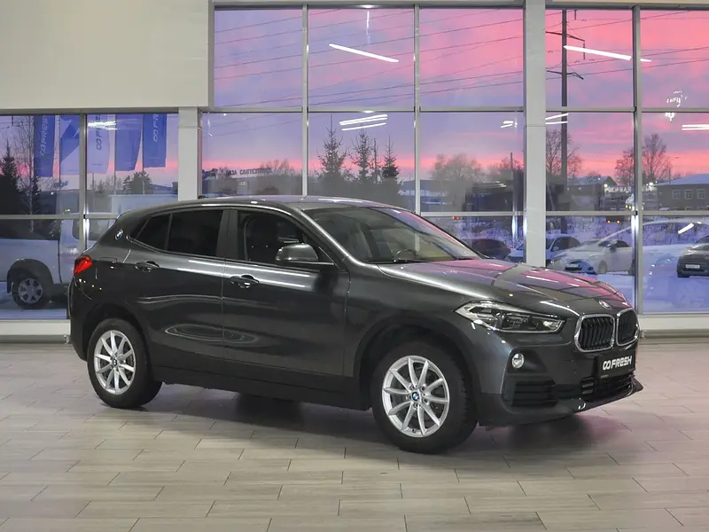 BMW X2