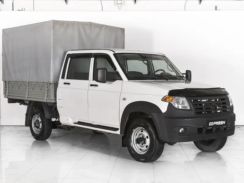 УАЗ Профи (двухрядная кабина)