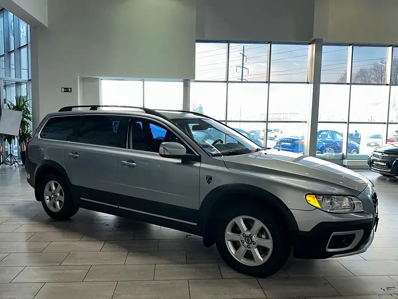 Volvo XC70