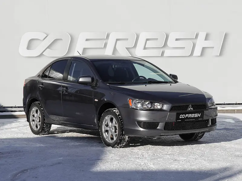 Mitsubishi Lancer